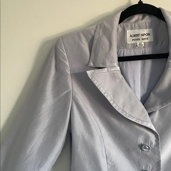 Albert Nipon Silk Tailored Blazer | Silver Lavender | Size 10P - Picture 4 of 12